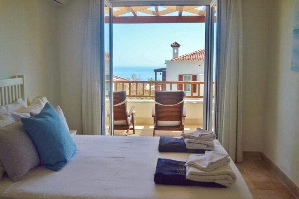 Belvedere, Lavanta, Kalkan Bagian luar foto