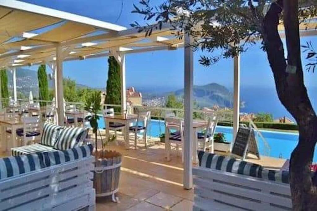 Belvedere, Lavanta, Kalkan Bagian luar foto